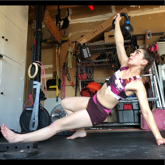 Meet your Posher, Mitra - Picture 2 of 2